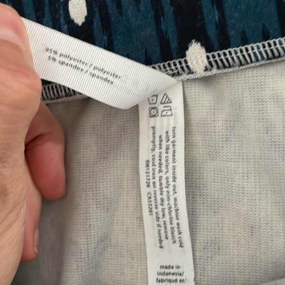 AÉROPOSTALE Blue Design Mini Skirt Size Small - Picture 4 of 5